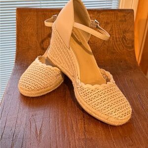 Liz Claiborne Marian wedge Cream Woven Espadrilles